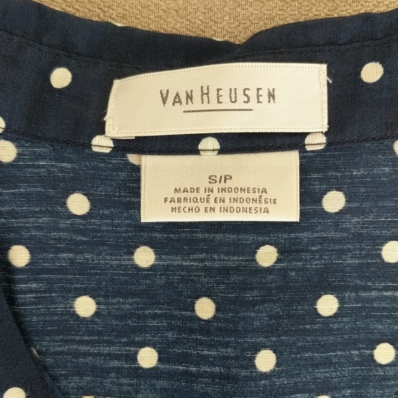 Van Heusen Polka Dot Button Down - Picture 2 of 5